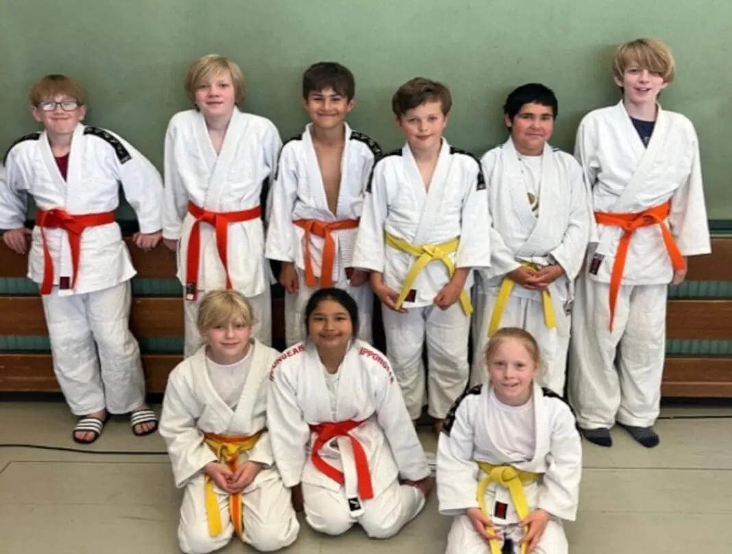 Kreismeisterschaft der Altersklasse U13 und Bodenturnier im Judo in Freudenberg