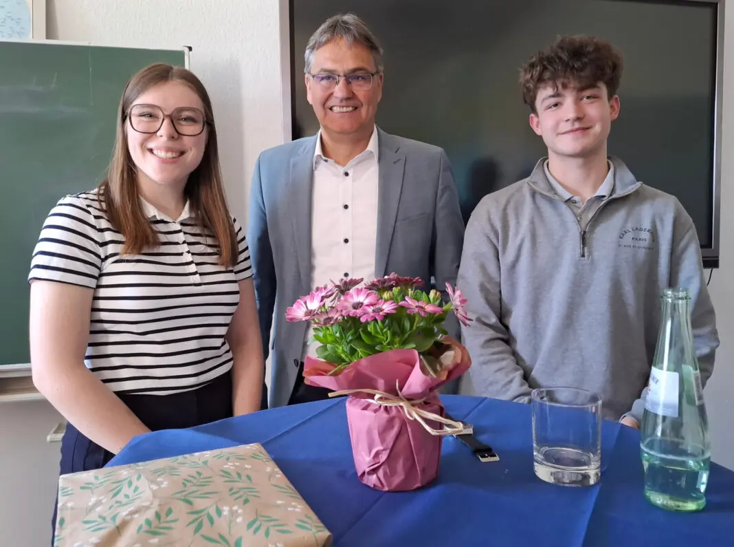Europaabgeordneter Dr. Peter Liese zu Gast am St.-Ursula-Gymnasium