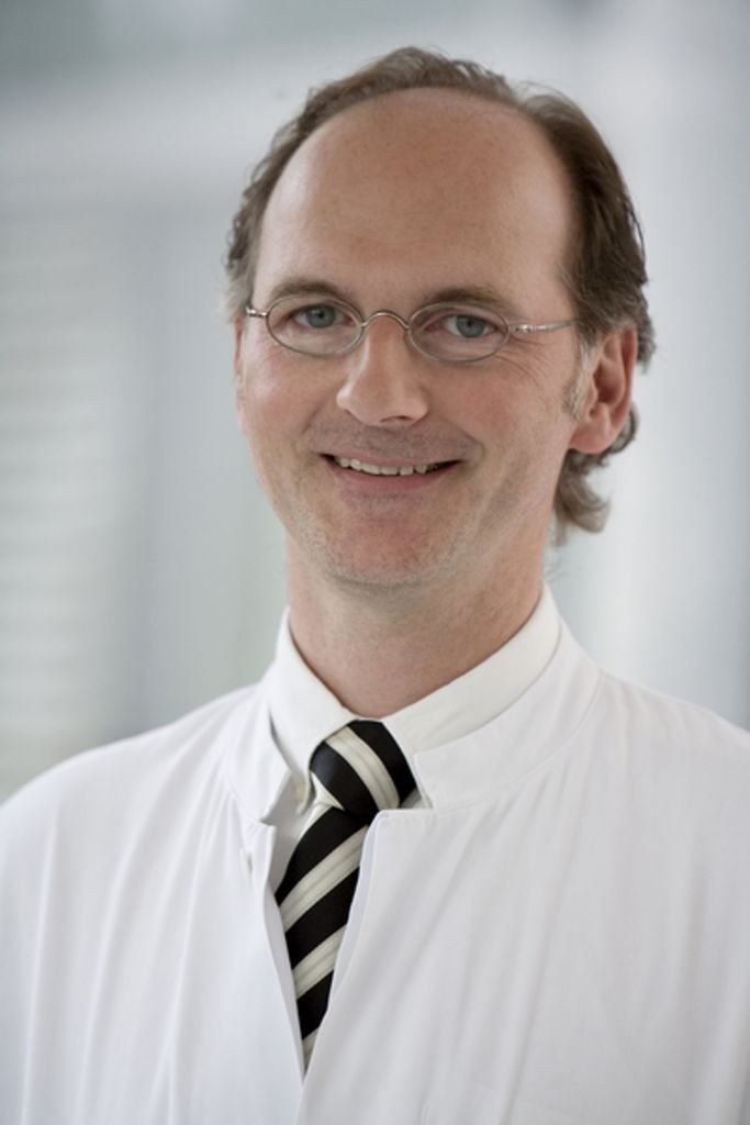 Chefarztes Dr. med. Manfred Kemmerling (Foto: Kathrin Menke)