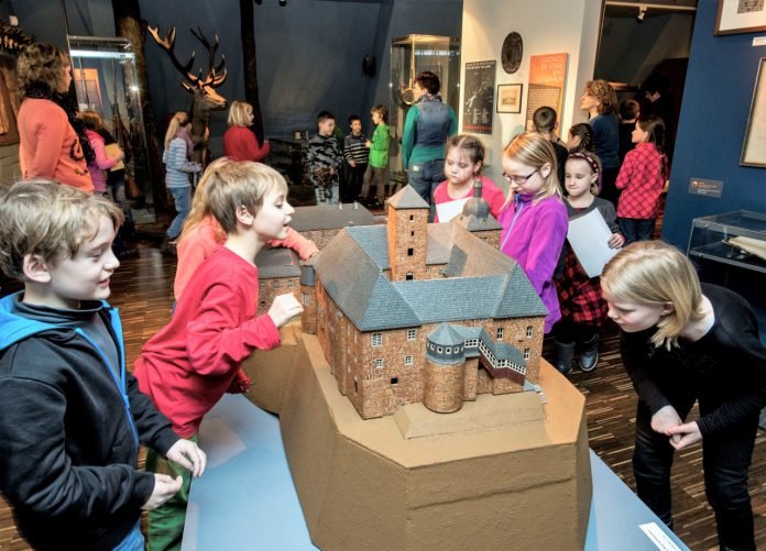 Familienführung Südsauerlandmuseum Attendorn Familienführung Südsauerlandmuseum Attendorn