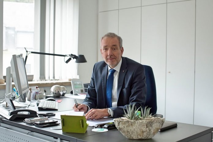 schmidt frank arbeitagentur siegen Frank Schmidt ist neuer Vorsitzender der Geschäftsführung der Agentur für Arbeit Siegen. (Foto: Nicole Sommer)