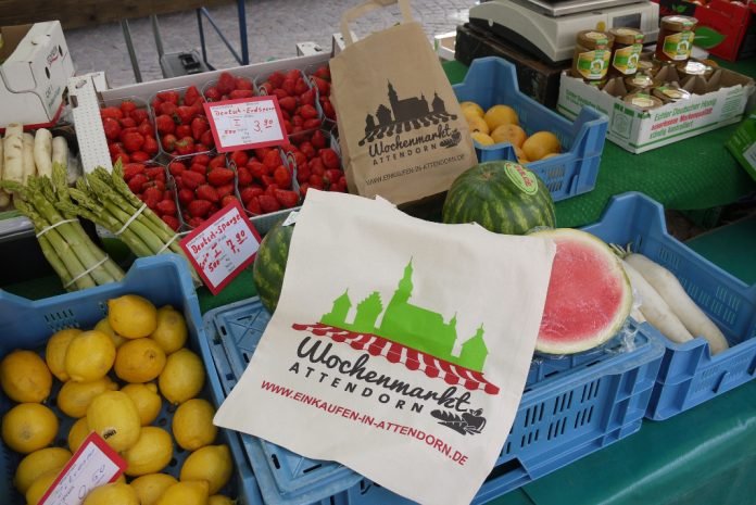 Aktionstag Wochenmarkt attendorner geschichten - wochenmarkt