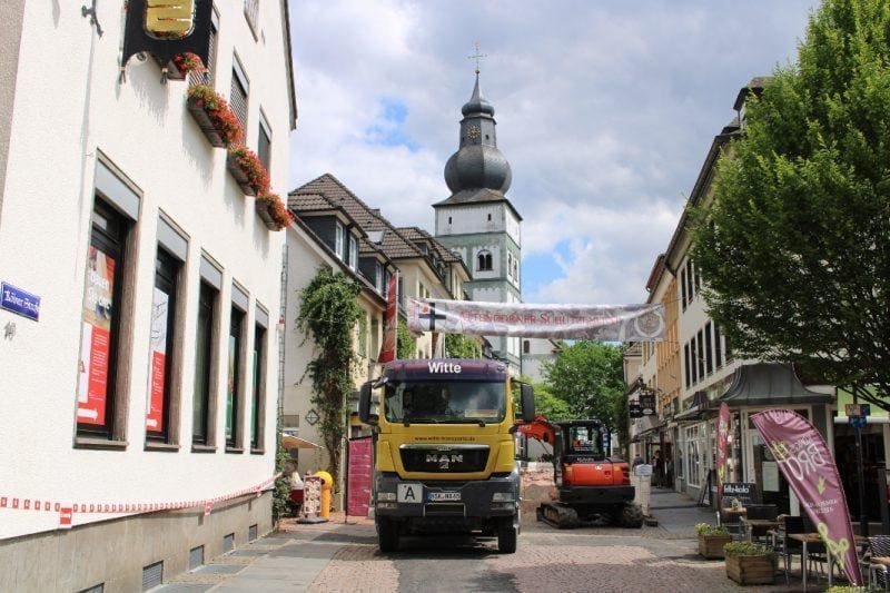 Fußgängerzone Kölner Straße: Umgestaltung ist gestartet 1 baustelle koelner strasse