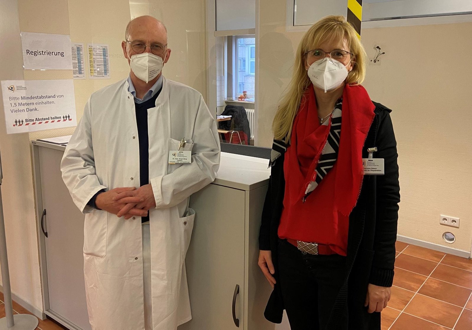Impfstart am St. Martinus-Hospital 1 200118 khs impfstart smh bild 2