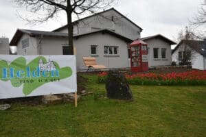 Vorverkauf: Weinprobe im Dorfhaus „Alte Feuerwehr“ 1 foto4 dorfhaus alte feuerwehr helden aussenansicht kopie