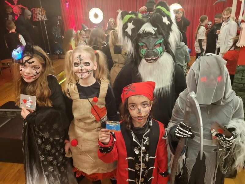25 Jahre Halloweenparty im kjkHaus in Finnentrop 8 20241031 174214
