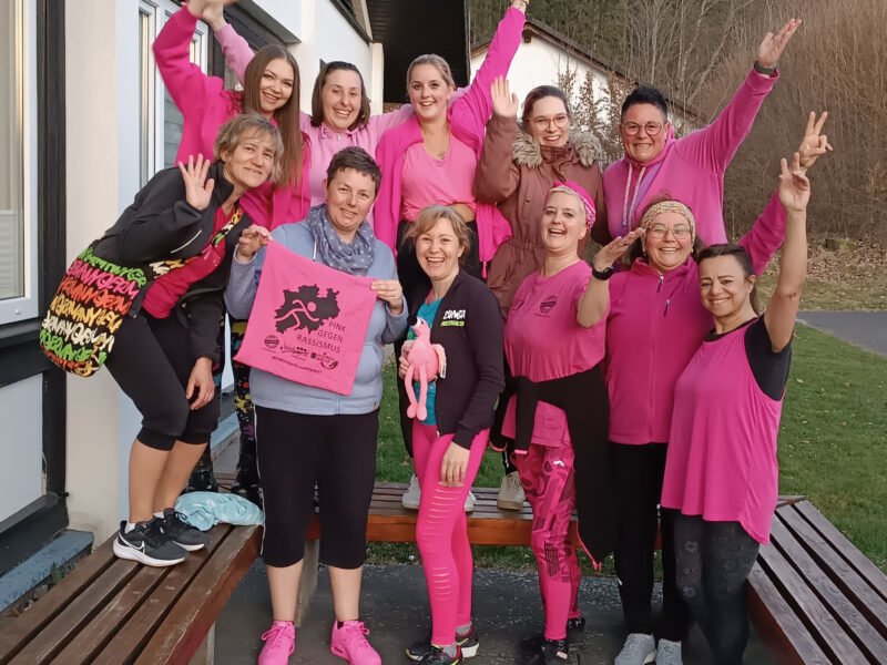 Pink gegen Rassismus – Gemeinsam ein starkes Zeichen gesetzt 5 foto vereinswettbewerg tsv saalhausen 25 pink