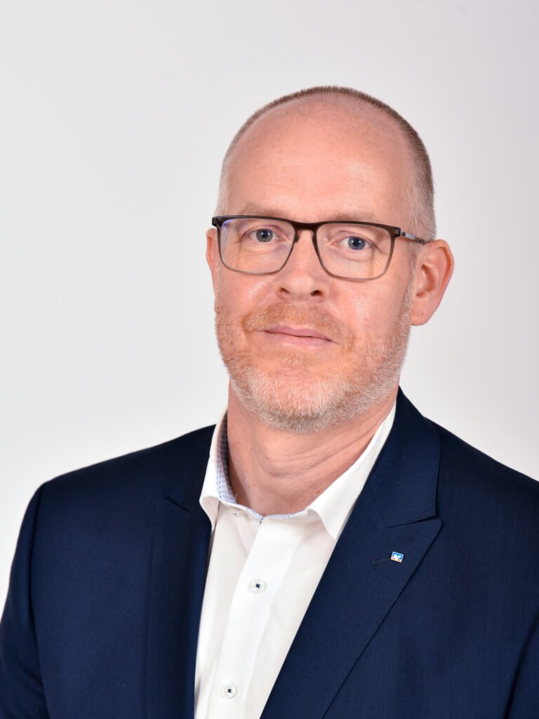 Volksbank Sauerland: Neues Förderprogramm der NRW.Bank gibt Unternehmen Investitionsschub 1 hutte stefan jjr 1403