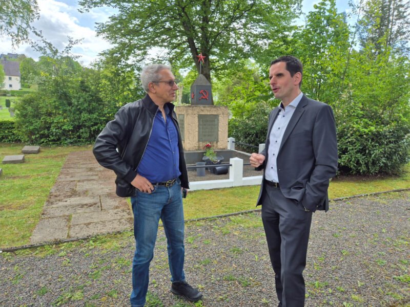 Ein wertvoller Besuch 7 simon kay christian pospischil