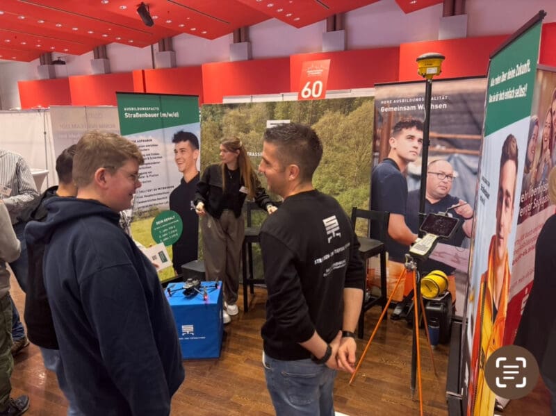 Erfolgreiche Berufsmesse Attendorn begeistert Schüler, Aussteller und Besucher 7 img 5360