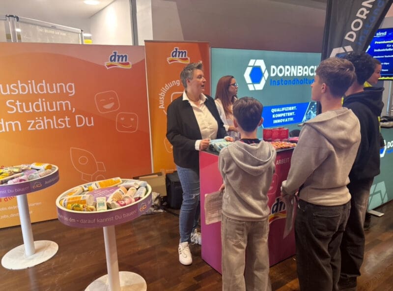 Erfolgreiche Berufsmesse Attendorn begeistert Schüler, Aussteller und Besucher 12 img 5365