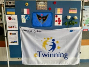 Memory Keepers setzen Zeichen für Erinnerung und Zukunft beim gemeinsamen Gedenken 2 rga1