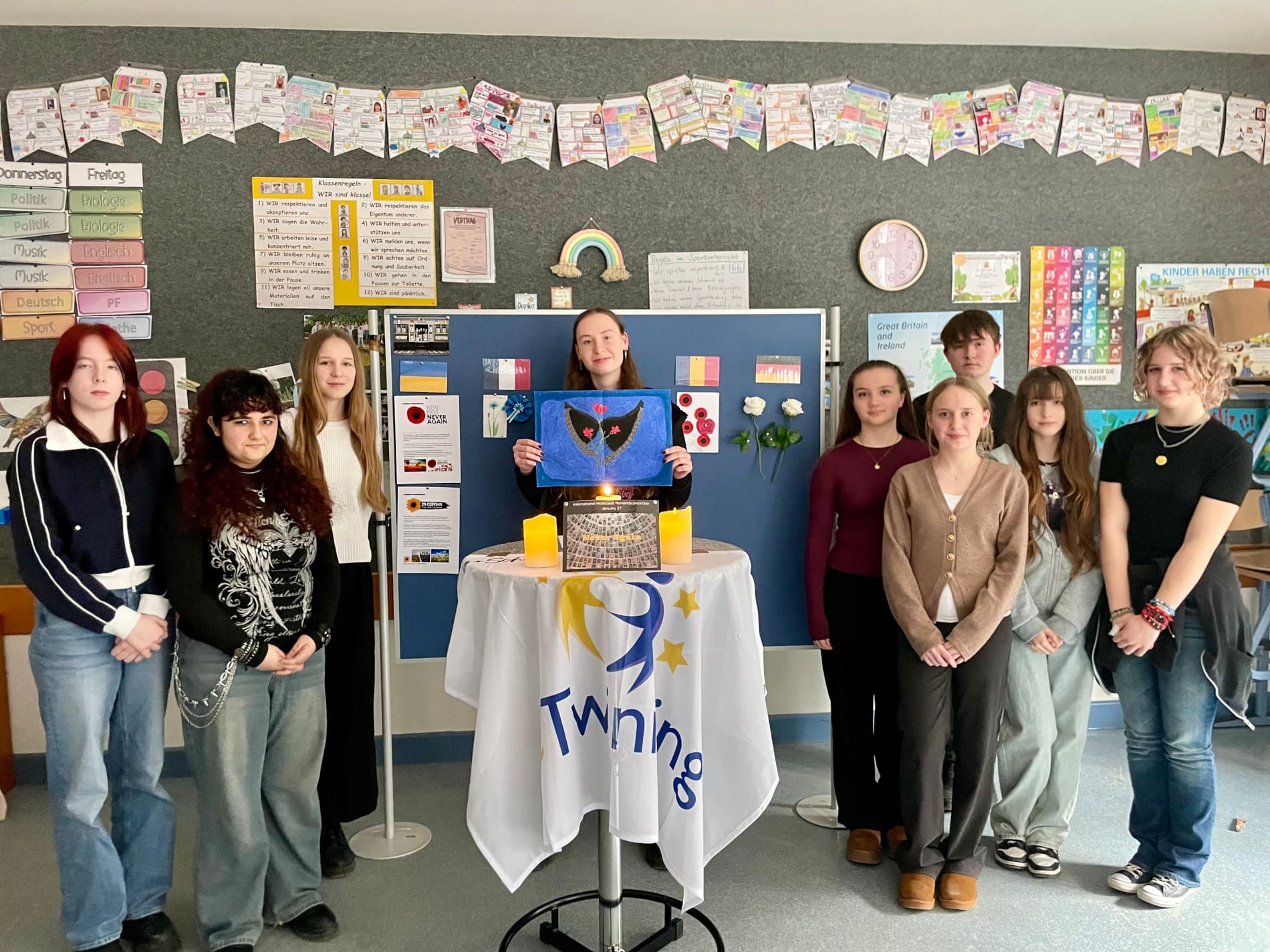 Memory Keepers setzen Zeichen für Erinnerung und Zukunft beim gemeinsamen Gedenken 1 rga2