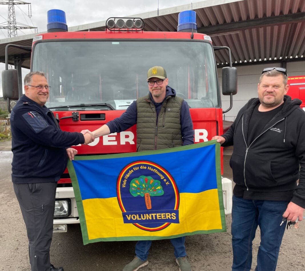 Ausrangiertes Feuerwehrfahrzeug aus Attendorn nun in der Ukraine