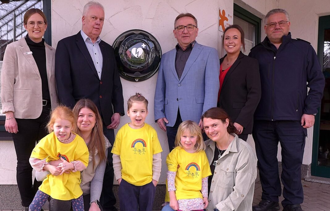 Neuer Standort für Defibrillator in Ennest