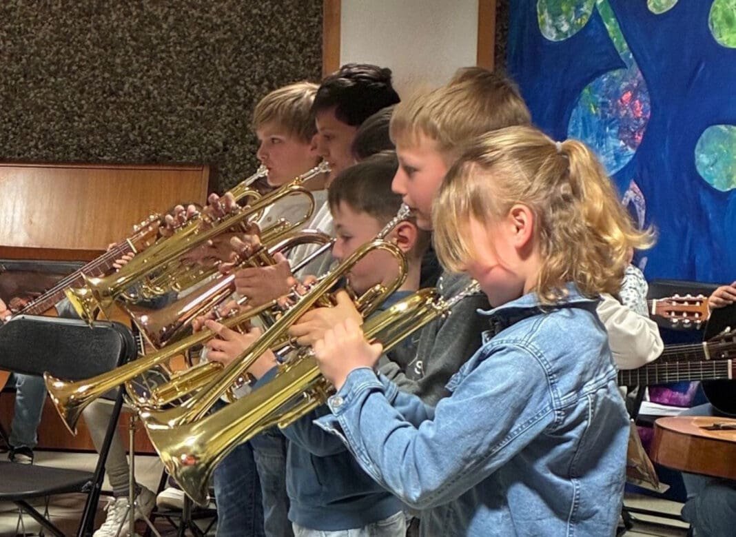 „Klasse! musiziert“ begeistert in der Musikschule