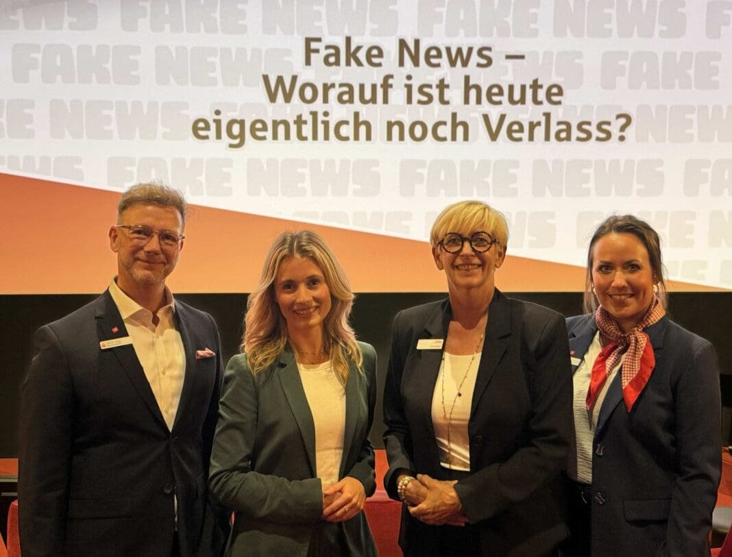 Finanzen und Fake News beim S-FinanztALK