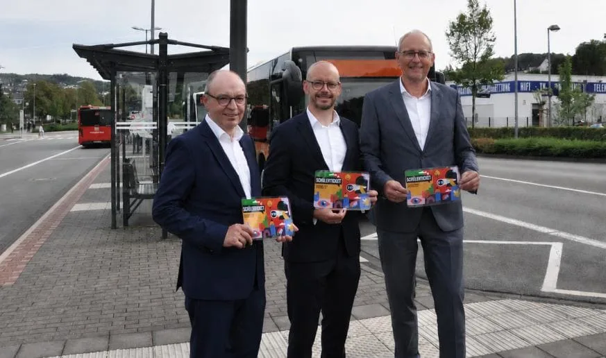 Sparkassen sichern kostenfreies SchülerTicket