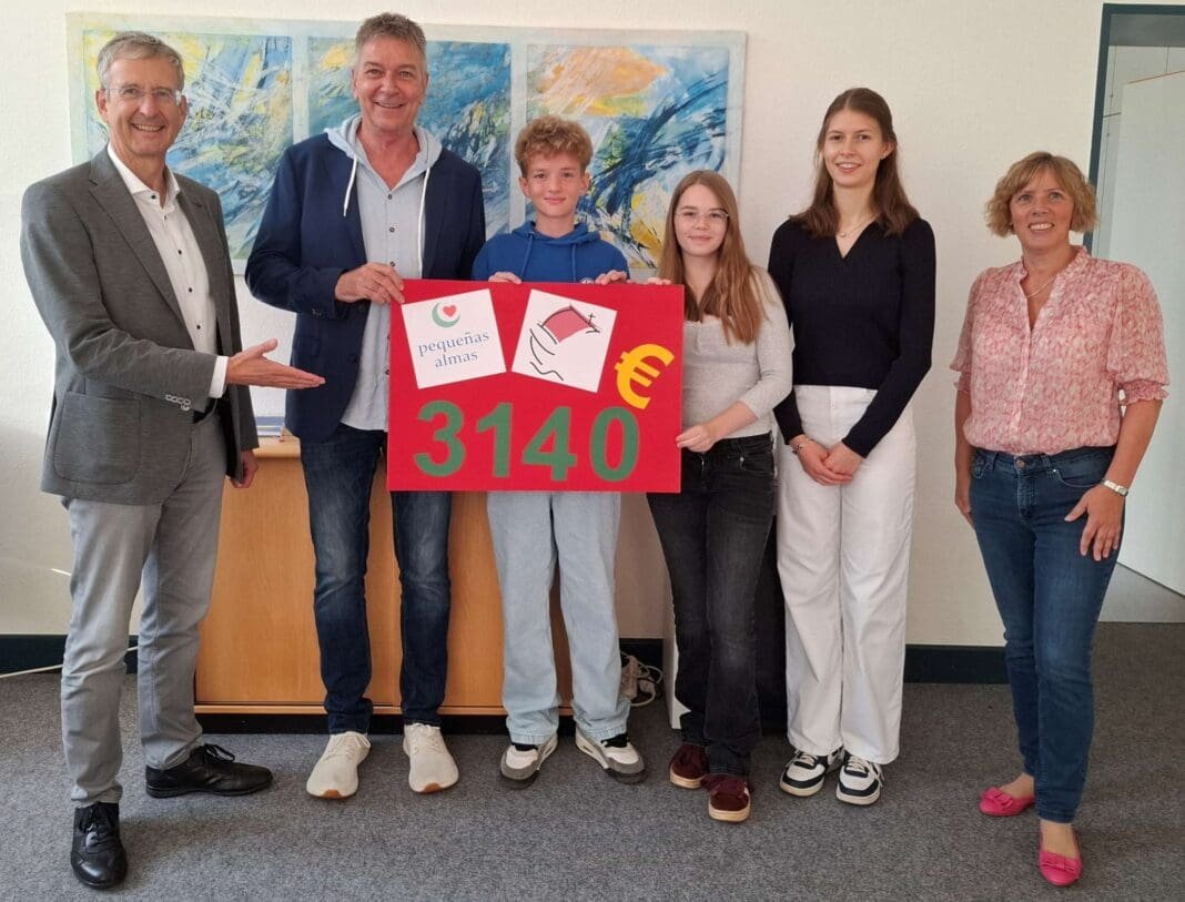 Schüler zeigen Herz für Kinder in Not